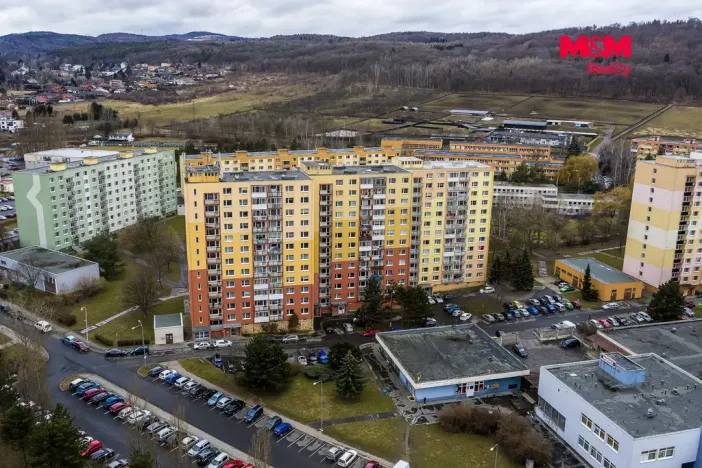 Pronájem bytu 2+1, Chomutov, Holešická, 62 m2