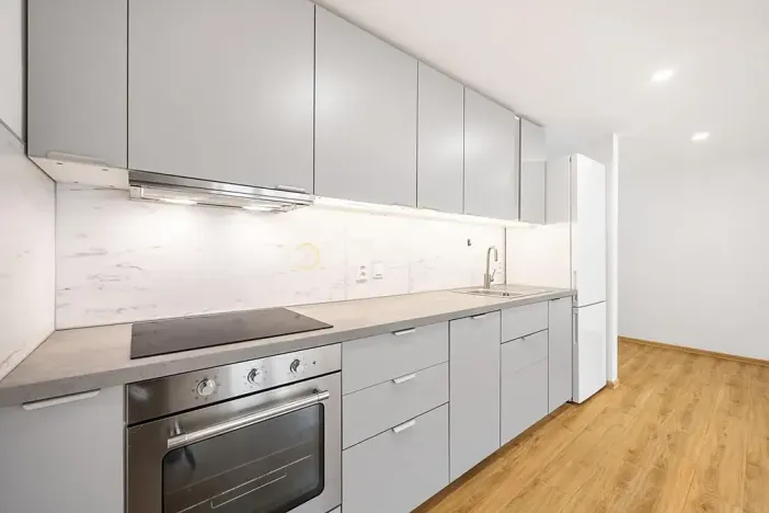 Pronájem bytu 2+kk, Praha - Lhotka, K Novému dvoru, 64 m2