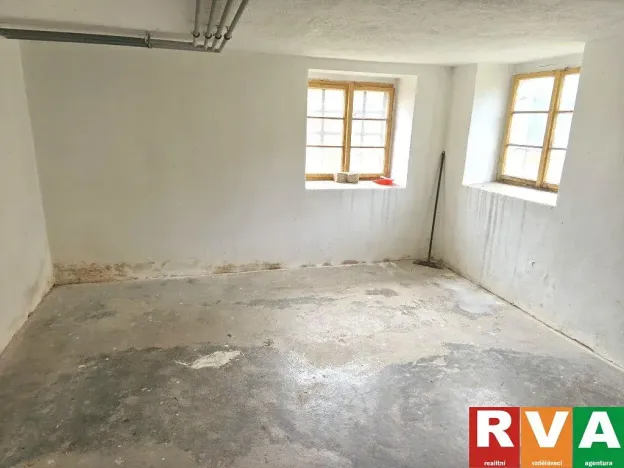 Prodej bytu 2+kk, Stříbro, Revoluční, 69 m2