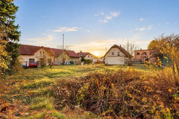 Prodej pozemku pro bydlení, Praha - Hloubětín, Mochovská, 294 m2