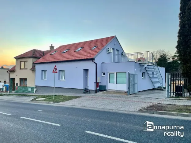 Pronájem bytu 1+kk, Ivančice, Na Brněnce, 28 m2