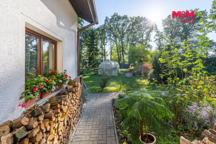 Prodej rodinného domu, Libčany, 195 m2