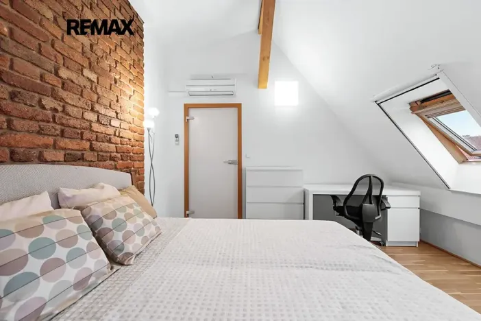 Prodej bytu 3+kk, Praha - Smíchov, Preslova, 95 m2