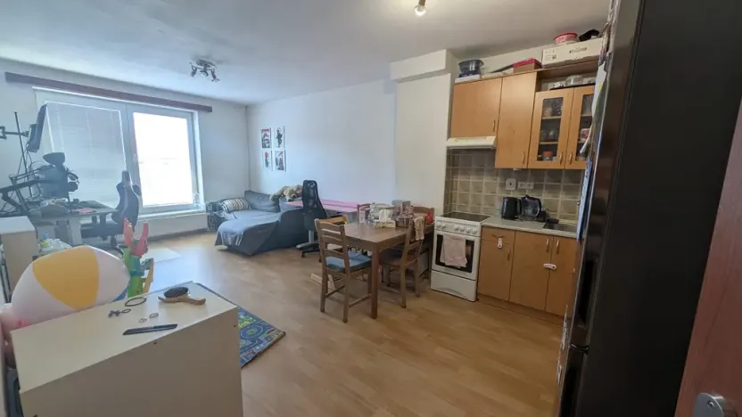 Pronájem bytu 2+kk, Brno, Zderadova, 50 m2