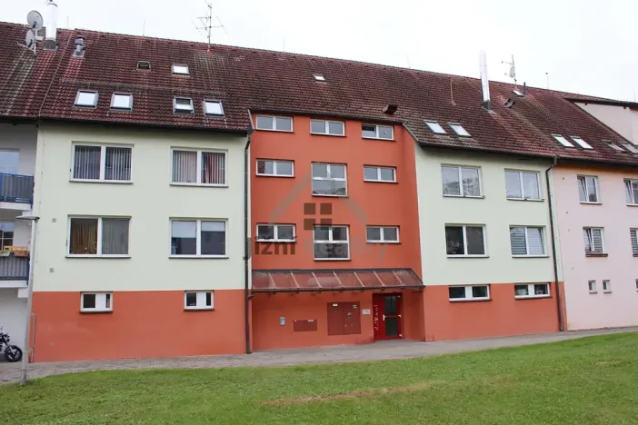 Prodej bytu 2+1, Vodňany, Sídl. Škorna, 70 m2
