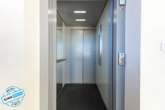 Prodej bytu 2+kk, Otice, Rybníčky, 42 m2