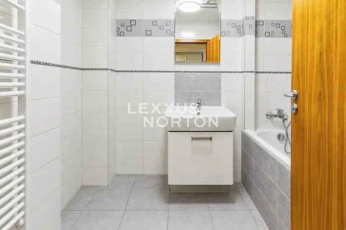 Pronájem bytu 3+kk, Praha - Uhříněves, V bytovkách, 143 m2