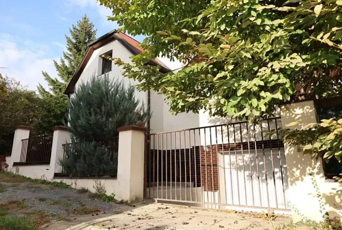 Prodej rodinného domu, Praha - Točná, Na Stráňkách, 300 m2