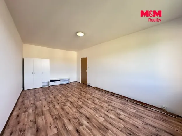 Prodej bytu 2+1, Chomutov, Holešická, 62 m2