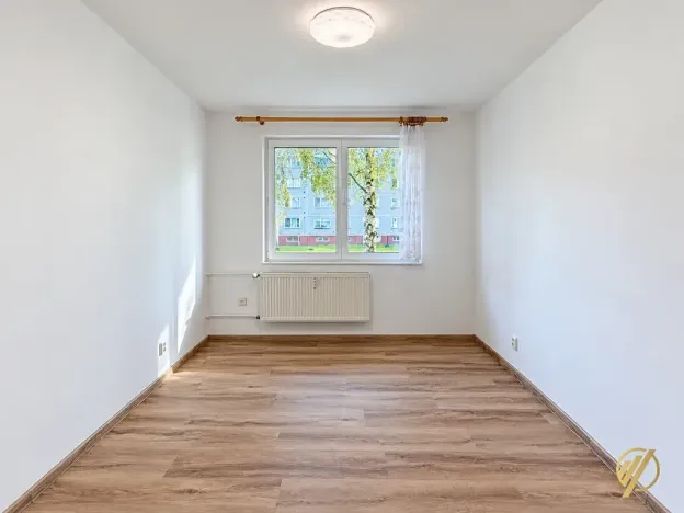 Pronájem bytu 1+1, Ralsko, 33 m2
