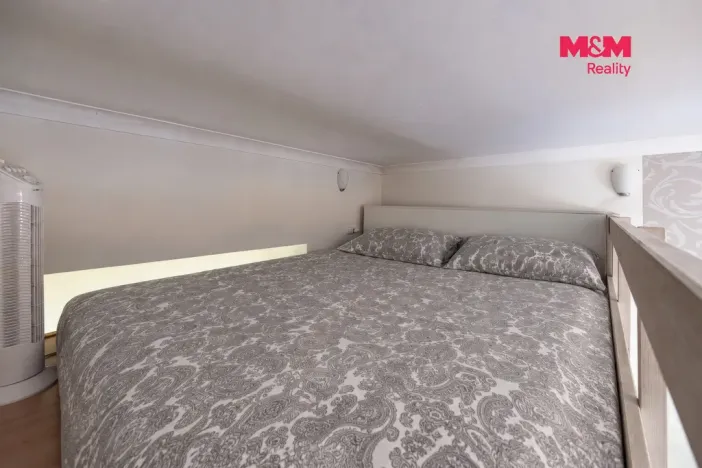 Prodej bytu 1+kk, Praha - Nusle, náměstí Bratří Synků, 23 m2