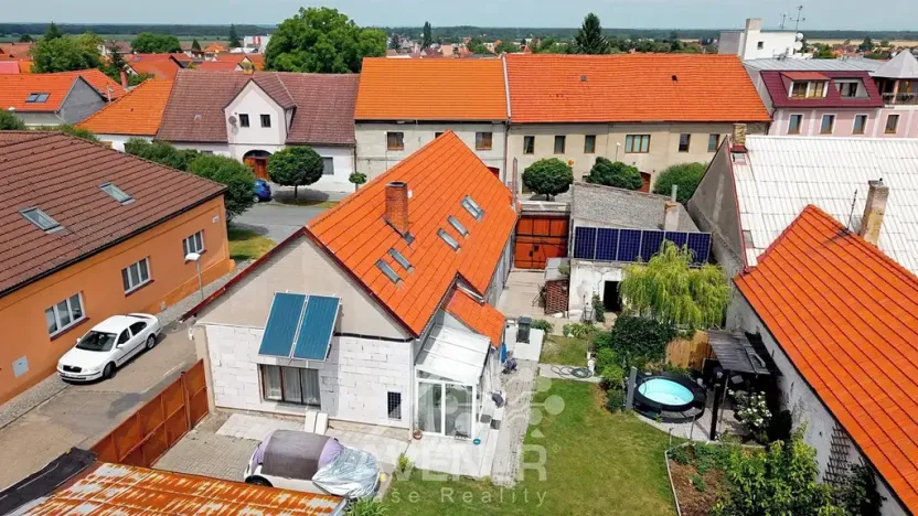 Prodej vícegeneračního domu, Sadská, Kostelní, 190 m2