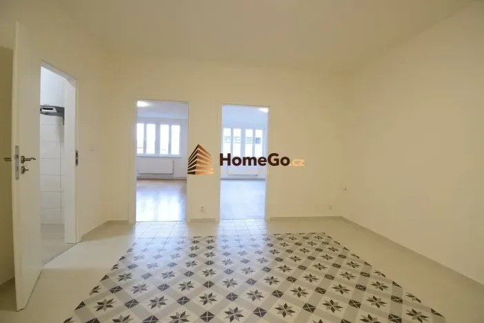 Pronájem bytu 3+kk, Praha - Nusle, U gymnázia, 93 m2
