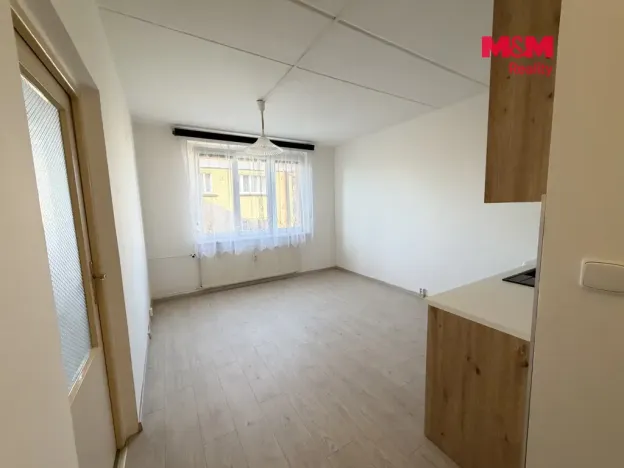 Pronájem bytu 2+kk, Žatec, Jaroslava Vrchlického, 35 m2