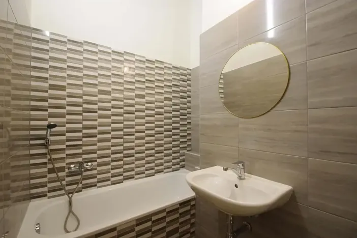 Pronájem bytu 1+1, Praha - Vršovice, Volyňská, 49 m2