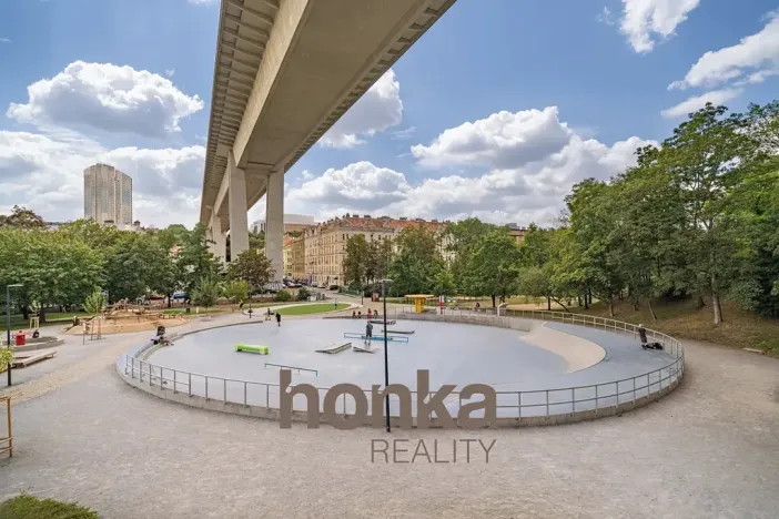 Prodej kanceláře, Praha - Nusle, Spytihněvova, 37 m2