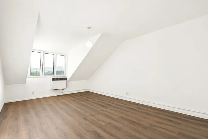 Prodej bytu 1+1, Praha - Hloubětín, Kbelská, 30 m2