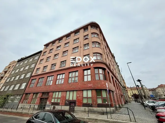 Pronájem bytu 2+1, Praha - Vršovice, Smolenská, 52 m2