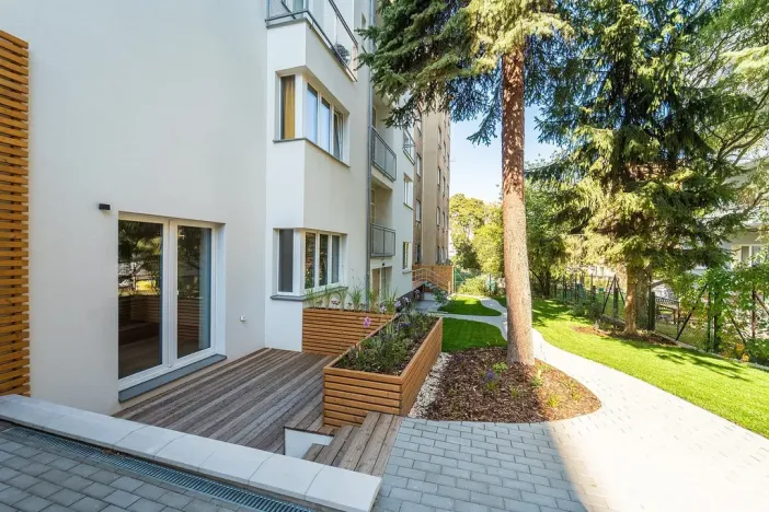 Pronájem bytu 1+kk, Praha - Břevnov, Pod Drinopolem, 41 m2