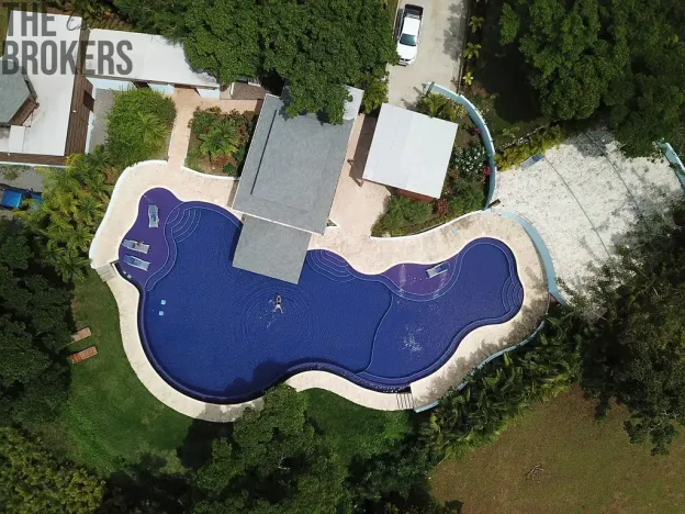 Prodej pozemku, Coxen Hole, Roatán, Honduras, 600 m2