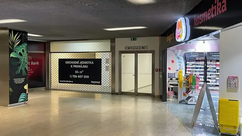 Pronájem obchodního prostoru, Praha - Michle, Želetavská, 84 m2