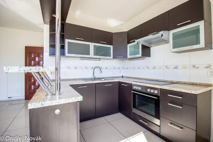 Pronájem rodinného domu, Černošice, V Olšinách, 120 m2