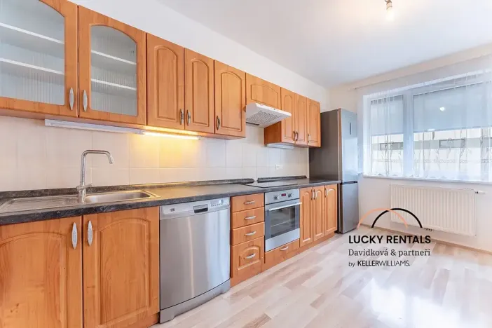 Pronájem bytu 3+kk, Praha - Hostavice, U Hostavického potoka, 68 m2