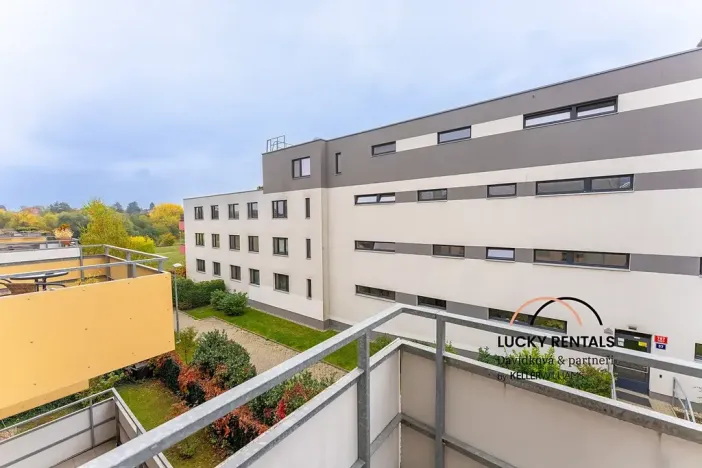 Pronájem bytu 3+kk, Praha - Hostavice, U Hostavického potoka, 68 m2