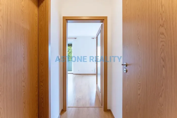 Prodej bytu 1+kk, Praha - Uhříněves, Václava Trojana, 41 m2