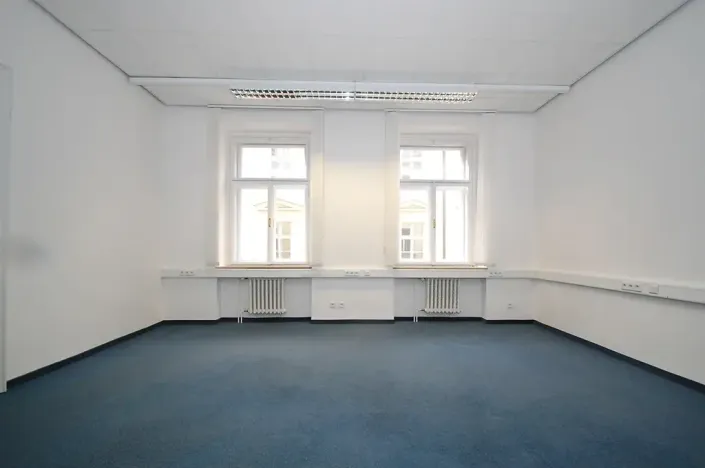 Pronájem kanceláře, Praha - Nové Město, Růžová, 292 m2