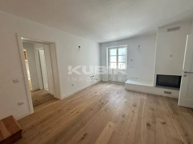 Prodej bytu 3+kk, Camporosso, Tarvisio, Friuli-venezia-giulia, Itálie, 105 m2
