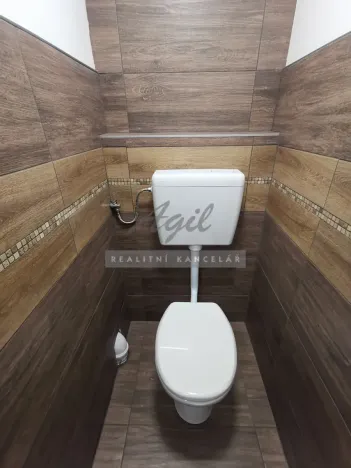 Pronájem obchodního prostoru, Šlapanice, 44 m2