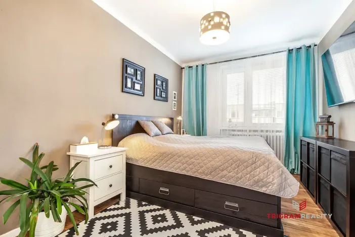Pronájem bytu 4+kk, Hradec Králové - Nový Hradec Králové, Štefcova, 84 m2