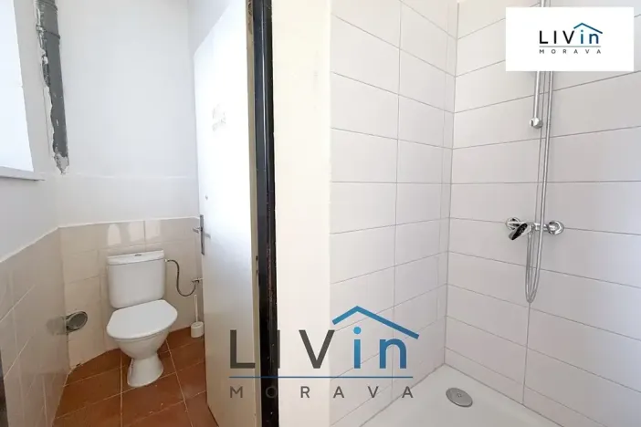 Pronájem obchodního prostoru, Olomouc, Smrčkova, 48 m2