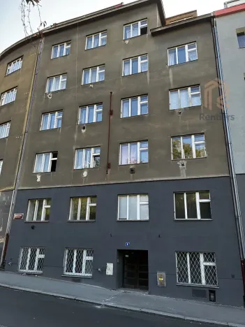 Prodej bytu 1+kk, Praha - Podolí, Sinkulova, 32 m2
