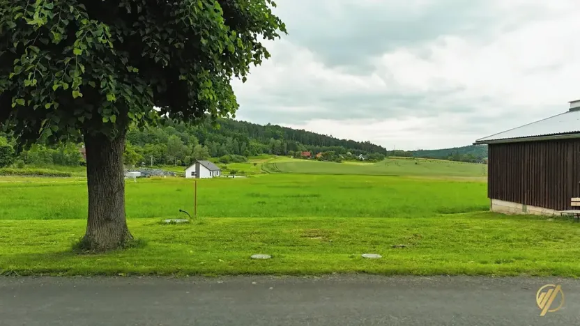 Prodej pozemku pro bydlení, Podhradí, 8000 m2