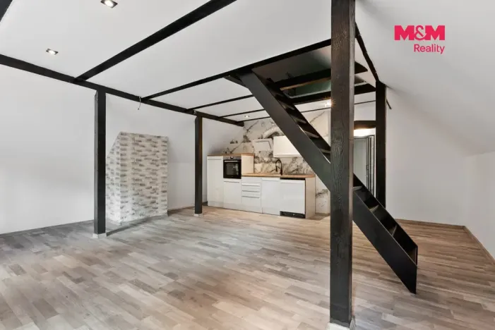 Prodej obchodního prostoru, Železný Brod - Těpeře, 100 m2