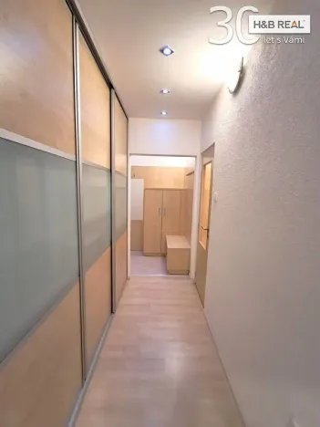 Pronájem bytu 2+1, Vsetín, Jasenická, 52 m2
