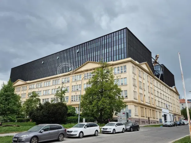 Pronájem kanceláře, Brno - Ponava, Šumavská, 285 m2