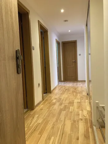Pronájem bytu 2+1, Chomutov, Spořická, 58 m2