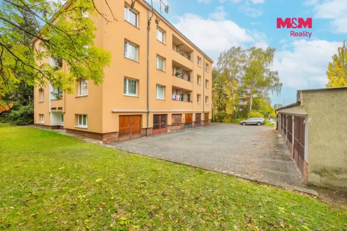 Prodej bytu 3+1, Slaný, Navrátilova, 69 m2