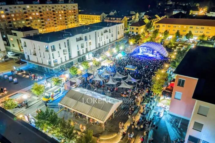 Pronájem obchodního prostoru, Veselí nad Moravou, 115 m2