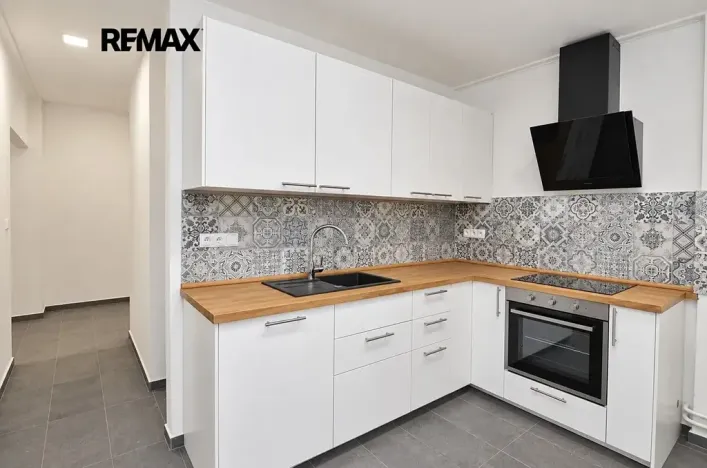 Pronájem bytu 2+1, Praha - Záběhlice, Malinová, 65 m2