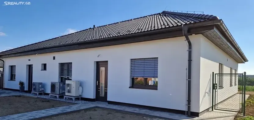 Prodej rodinného domu, Knovíz, U Kostela, 120 m2