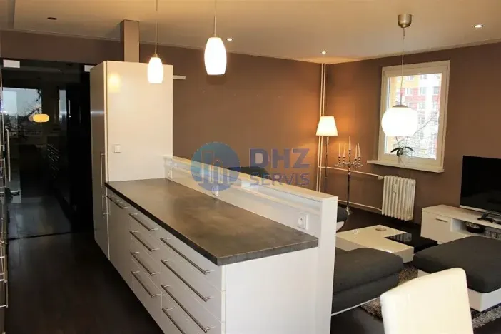 Pronájem bytu 3+kk, Nymburk, Sadová, 74 m2