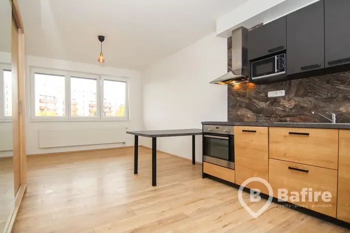 Pronájem bytu 1+kk, Olomouc, Edvarda Beneše, 33 m2