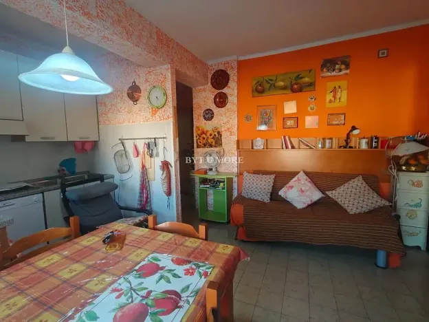 Prodej bytu 3+1, Scalea, Itálie, Via Lauro, 65 m2