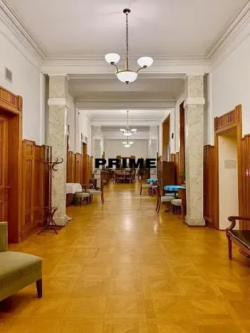 Pronájem kanceláře, Praha - Nové Město, Spálená, 174 m2