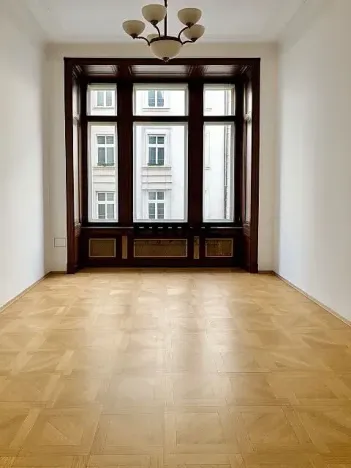 Pronájem kanceláře, Praha - Nové Město, Spálená, 128 m2