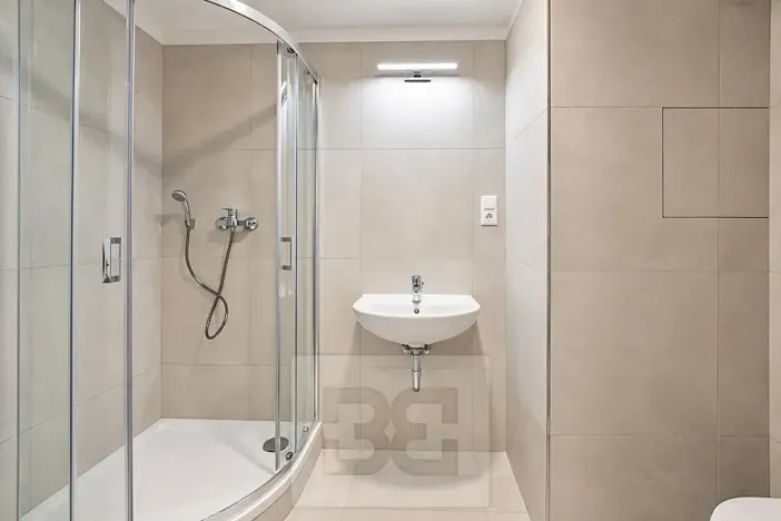 Pronájem bytu 1+kk, Praha - Hloubětín, Poděbradská, 32 m2